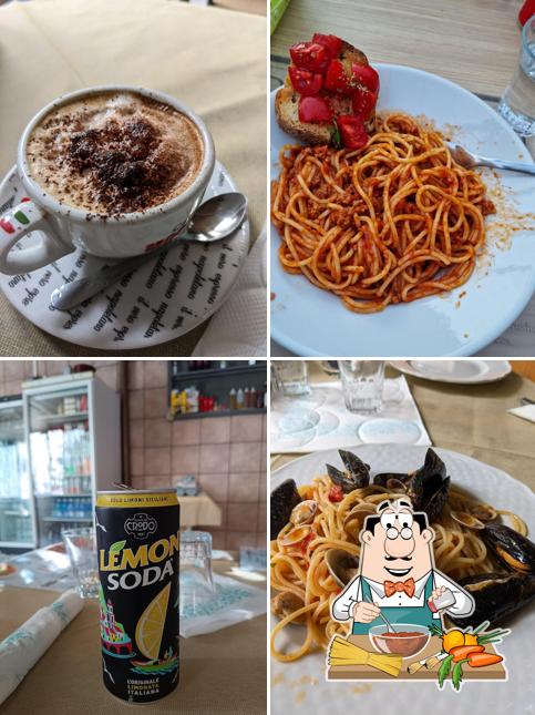 Spaghetti alla bolognese al ristorante pizzeria degli scavi da Ernesto