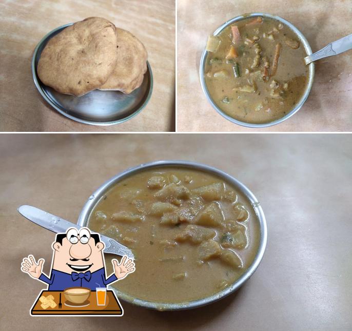Clam chowder at Shobha Restaurant