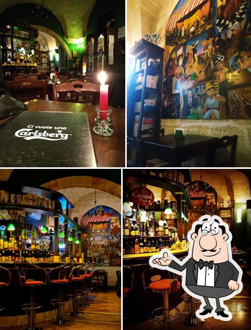 Dai un'occhiata agli interni di Flatus Vitae Beer Pub