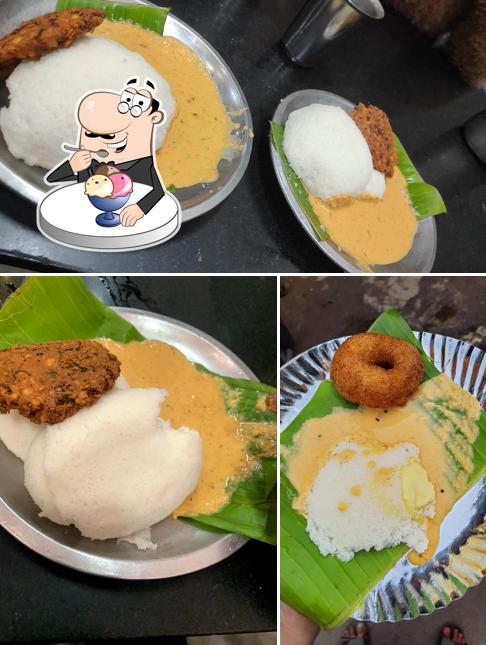 New Harihara Hotel serves a range of sweet dishes