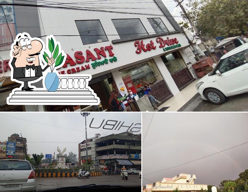 The exterior of Hot Drive jyoti chowk