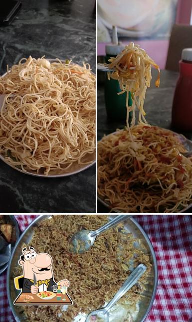 Pad thai at Jai Maa Tara Sweets Corner
