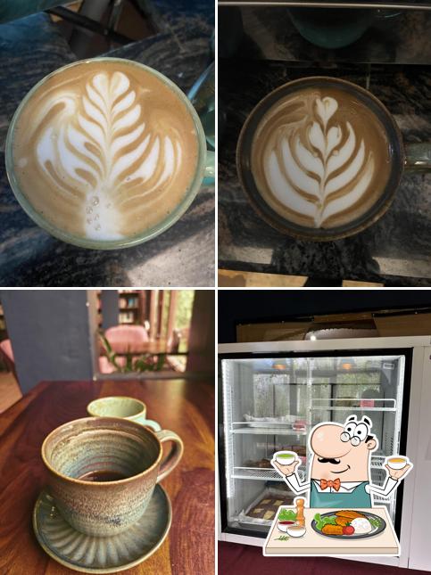Food at Openbook Coffee & Library, Jibhi
