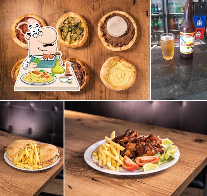 Platos en Casa da Esfiha Picerno