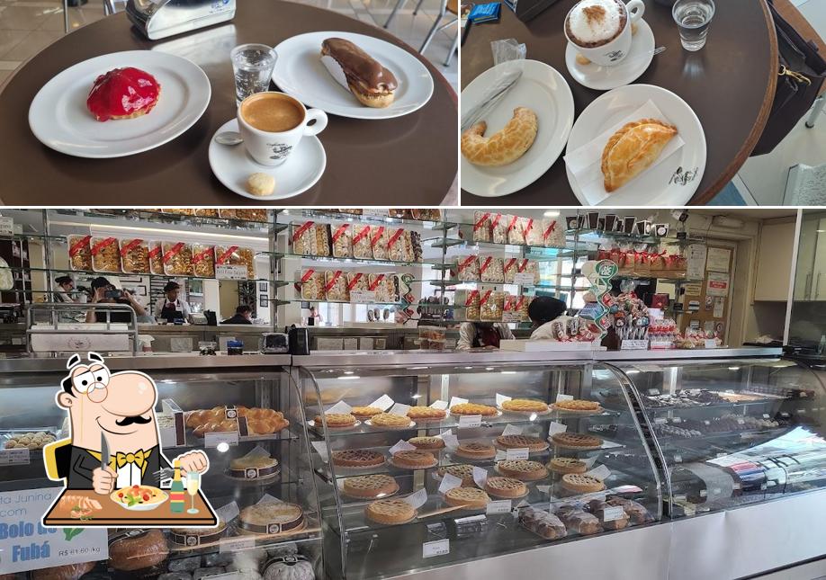 Comida em Confeitaria Christina