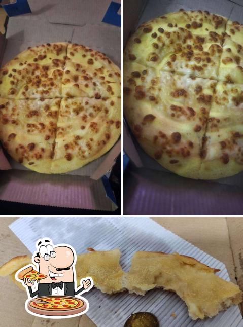 Order different types of pizza