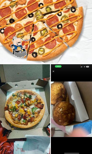 Meals at Pizza Hut Devli Road, Delhi