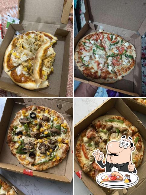 At Cheesy Oven Pizza - Ballupur, you can try pizza