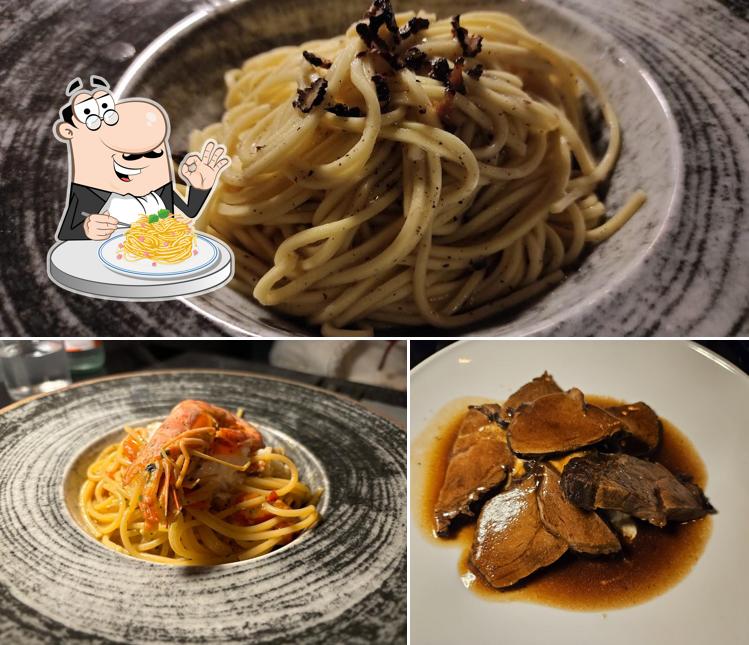 Spaghetti alla carbonara al AM restaurant Ristorante nel centro di Torino