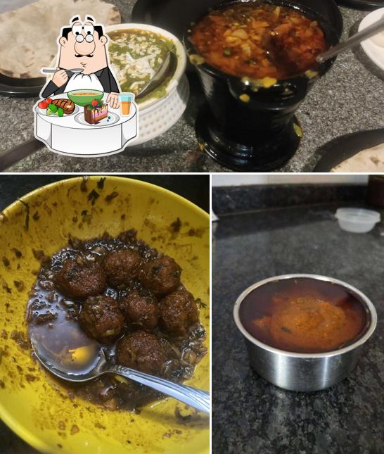 Hot and sour soup at Jain Restro