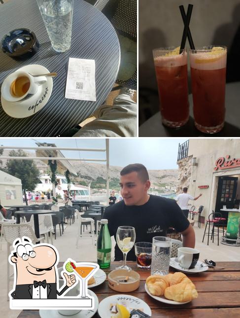 Scegliti un drink dal menu