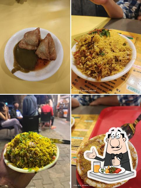 Chaat at Pataka Mannar’s - Chaat Sweets Dine - in ಪಟಾಕಾ