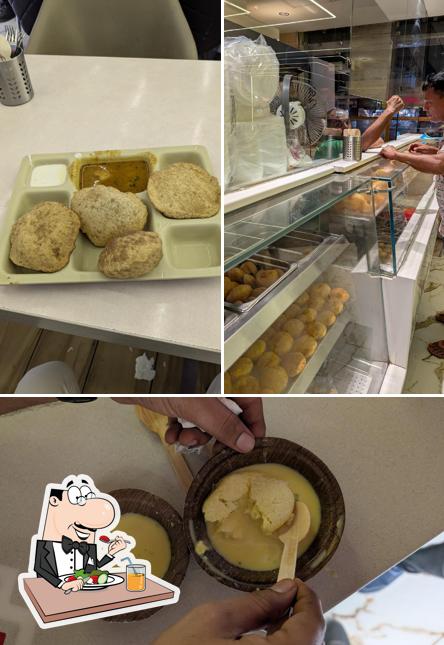 Food at Bharat Ramji restaurant