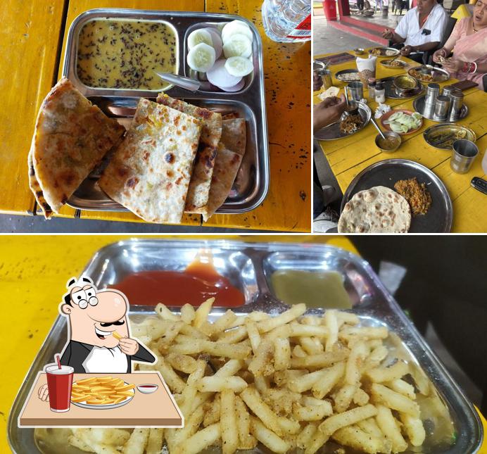 French fries at Chhattisgarh Dhaba