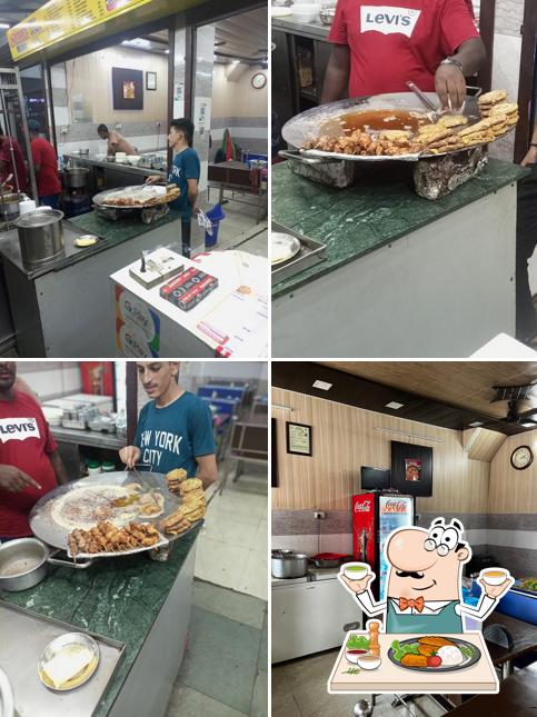 Food at Shama Restaurant (Veg & Non-Veg)