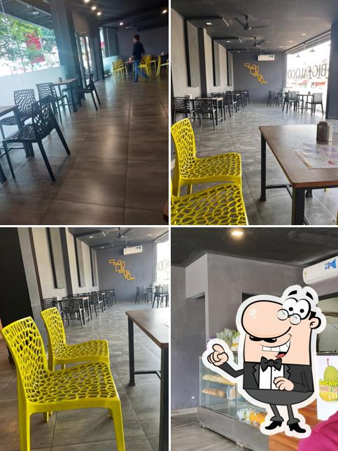 The interior of Big Falooda