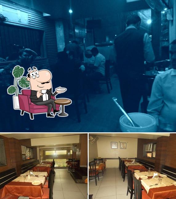 Check out how Curry Spice Resto-Bar looks inside