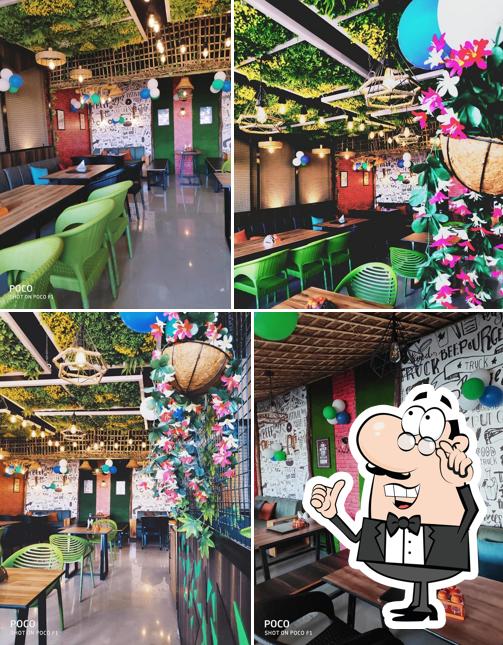 Check out how Green Leaf Cafe looks inside