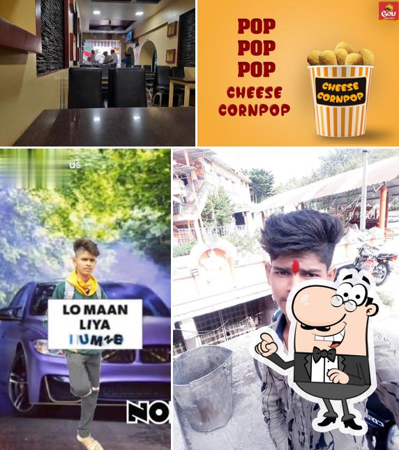 Goli Vada Pav