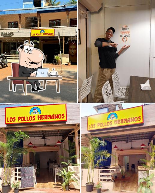 The interior of LOS POLLOS HERMANOS