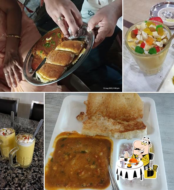 Chocolate mousse at Jain Bandhu Pav Bhaji Centre