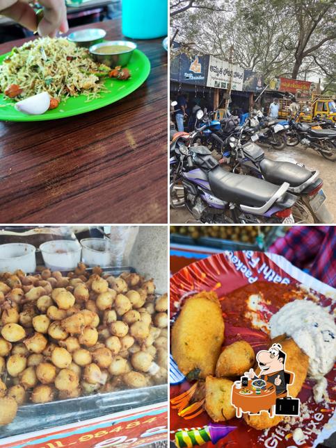 Mussels at Amrutha Bhojana Hotel, Amrutha Mini Tiffin centre