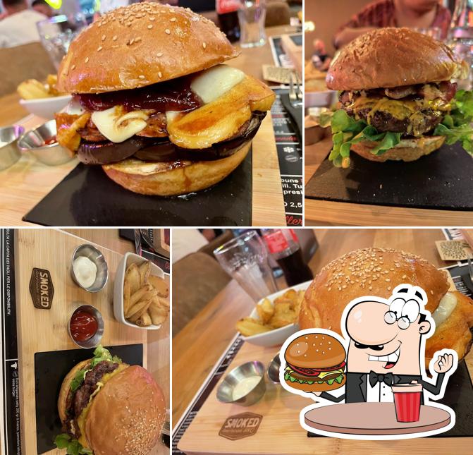 Prova un hamburger a Smoked American BBQ - Steakhouse & Hamburger