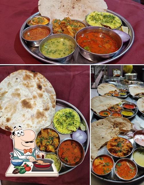 Chicken curry at Hotel Repal Bandhu