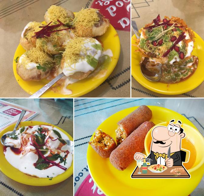 Food at The chaat box