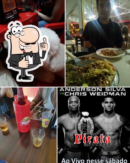 Pirata Lanches