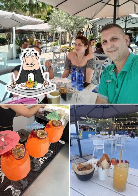 La cibo e interni del ristorante