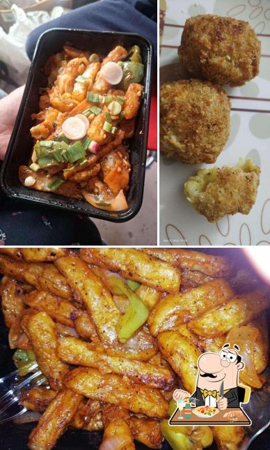 Food at The crown cafe- Best Café in Bahadurgarh