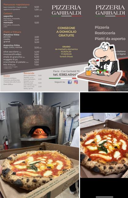 Pizzeria Garibaldi si caratterizza per la cibo e interni