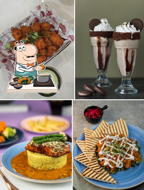 Falafel at Aromas Cafe & Bistro