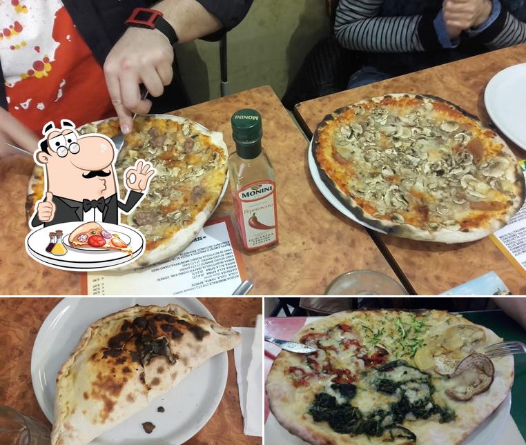 A Pizzeria L'economica, puoi goderti una bella pizza