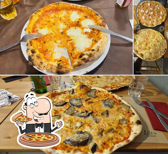 Ordina tra le molte varianti di pizza