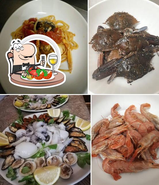 Prenditi tra i vari piatti di mare disponibili a Pizzeria il Capriccio di Bruno Francesco