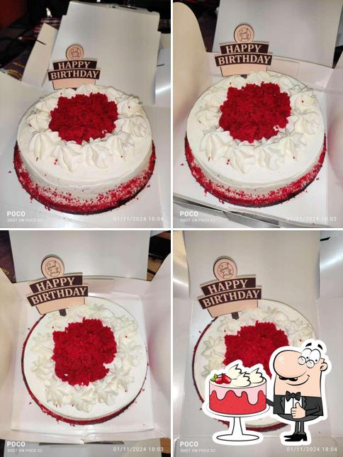 Red velvet cake at Sweet Truth AS Rao Nagar