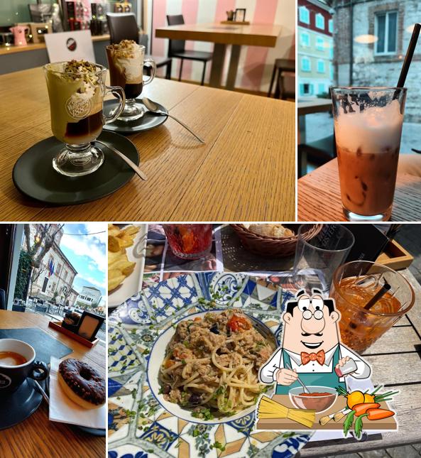 Spaghetti alla bolognese al CAFFÈ VERGNANO 1882