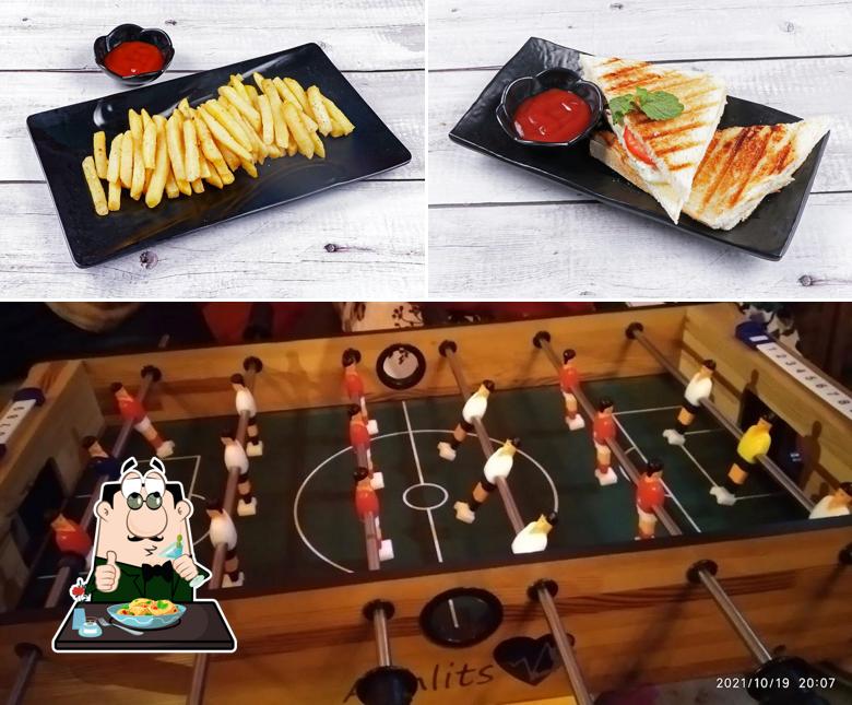 Meals at The Grand Trunk Cafe