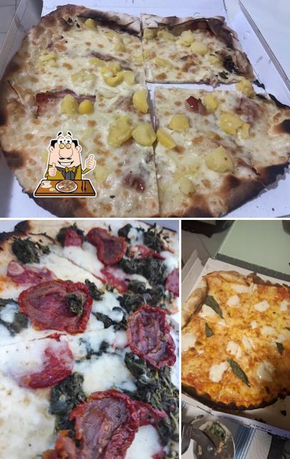Scegli una pizza a Pizzeria la Meridiana