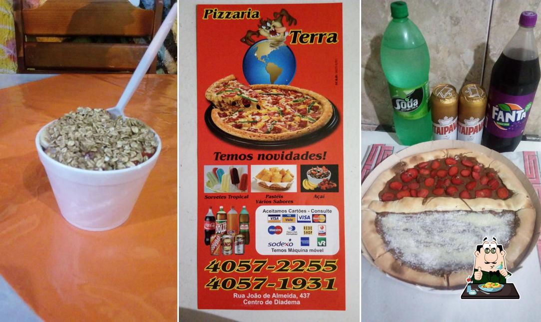 Comida em Pizzaria Terra