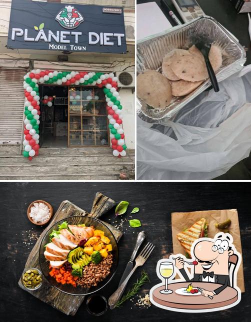 Food at Planet Diet Model Town