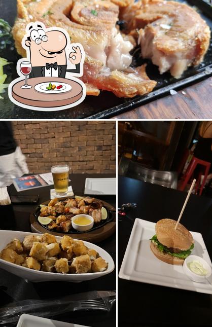 Platos en BurnOut Pub & Burguer