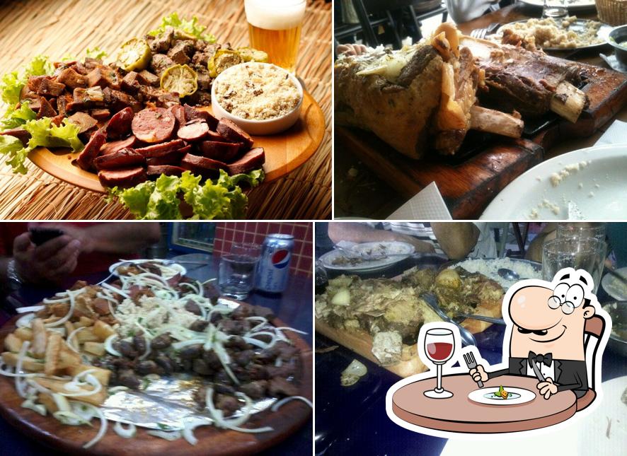 Platos en Bar Cachambeer
