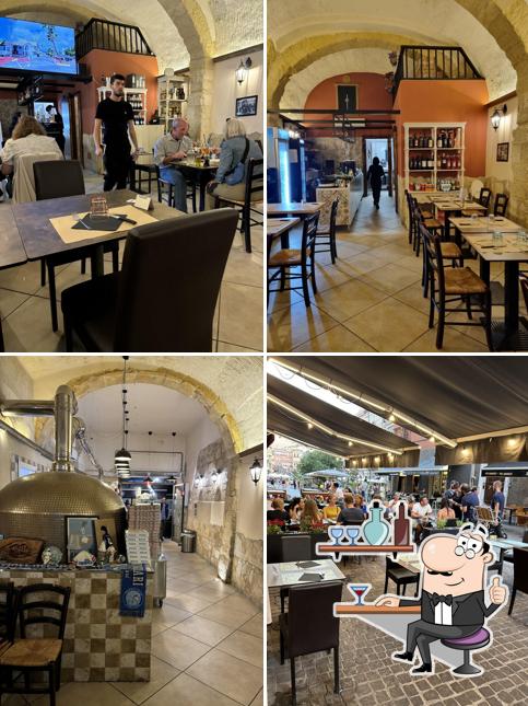 Siediti a un tavolo di Napul'é Pizzeria Napoletana