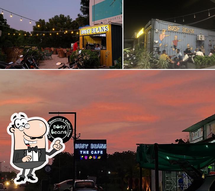 Enjoy the view at the outside area of Busy Beans