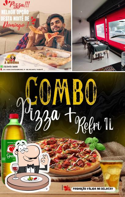 Platos en Á Mineira Pizzaria