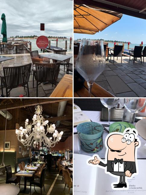 Siediti a un tavolo di Algiubagiò