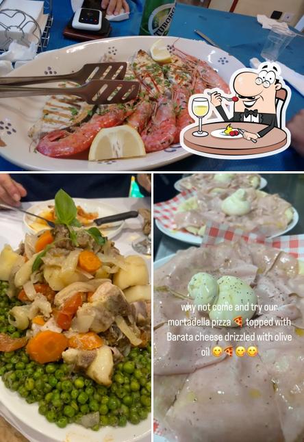 Platti al Pizzeria Rosticceria Cico